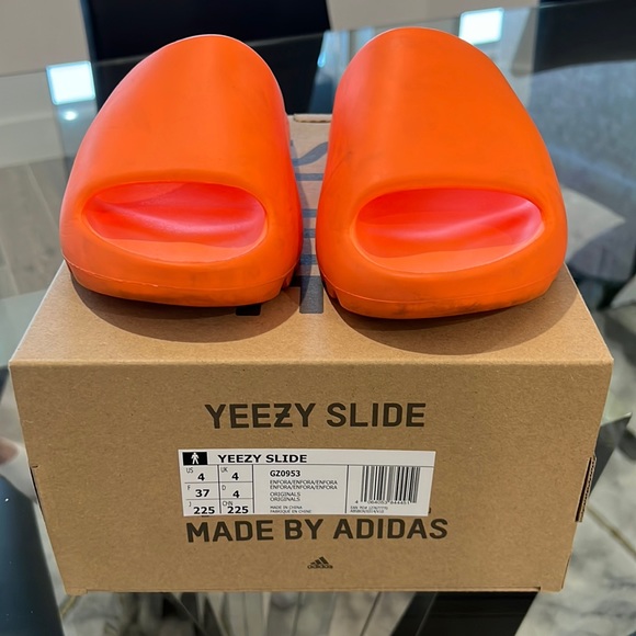 Yeezy Shoes - Yeezy slide Enflame orange